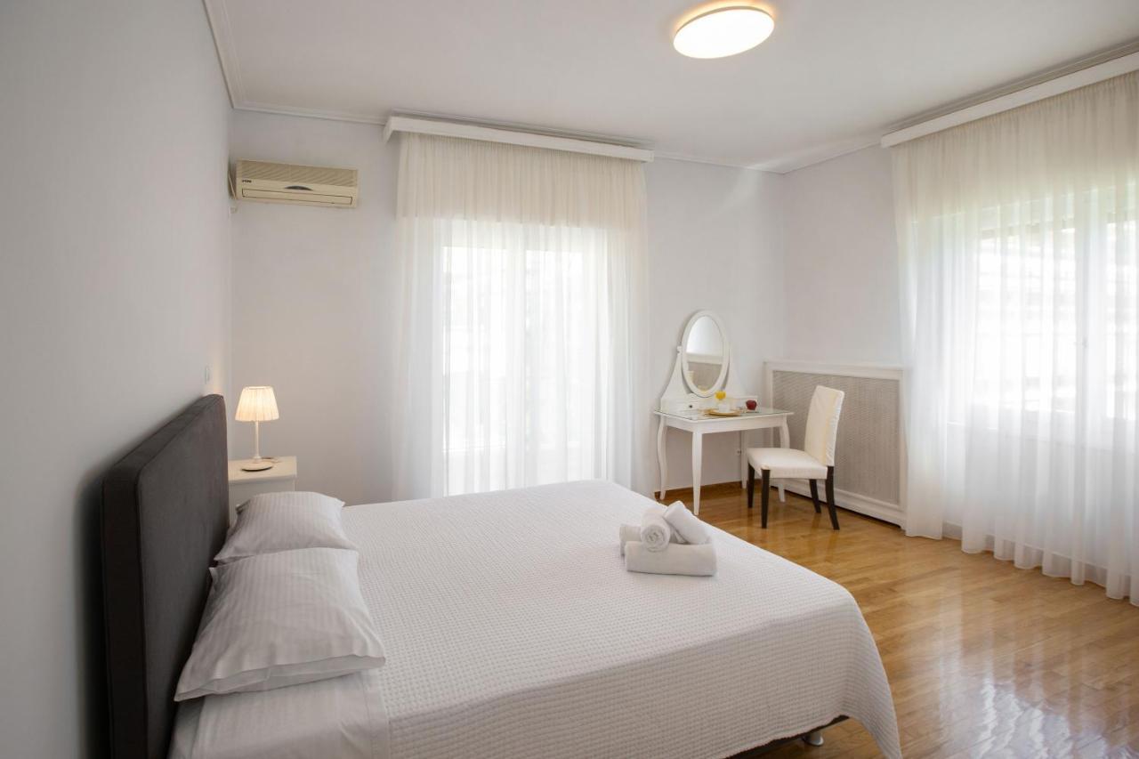 Upscale Luxury Athens Renovated Dream Home In One Of The Most Favorable Locations By National Gardens, Zoo & Hellenic Parliament In Syntagma And Stylish Exquisite Kolonaki Neighborhood Dış mekan fotoğraf