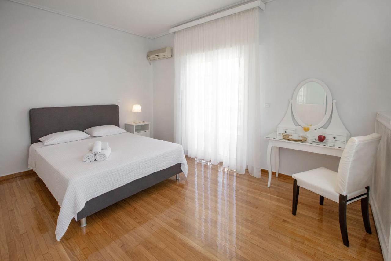Upscale Luxury Athens Renovated Dream Home In One Of The Most Favorable Locations By National Gardens, Zoo & Hellenic Parliament In Syntagma And Stylish Exquisite Kolonaki Neighborhood Dış mekan fotoğraf